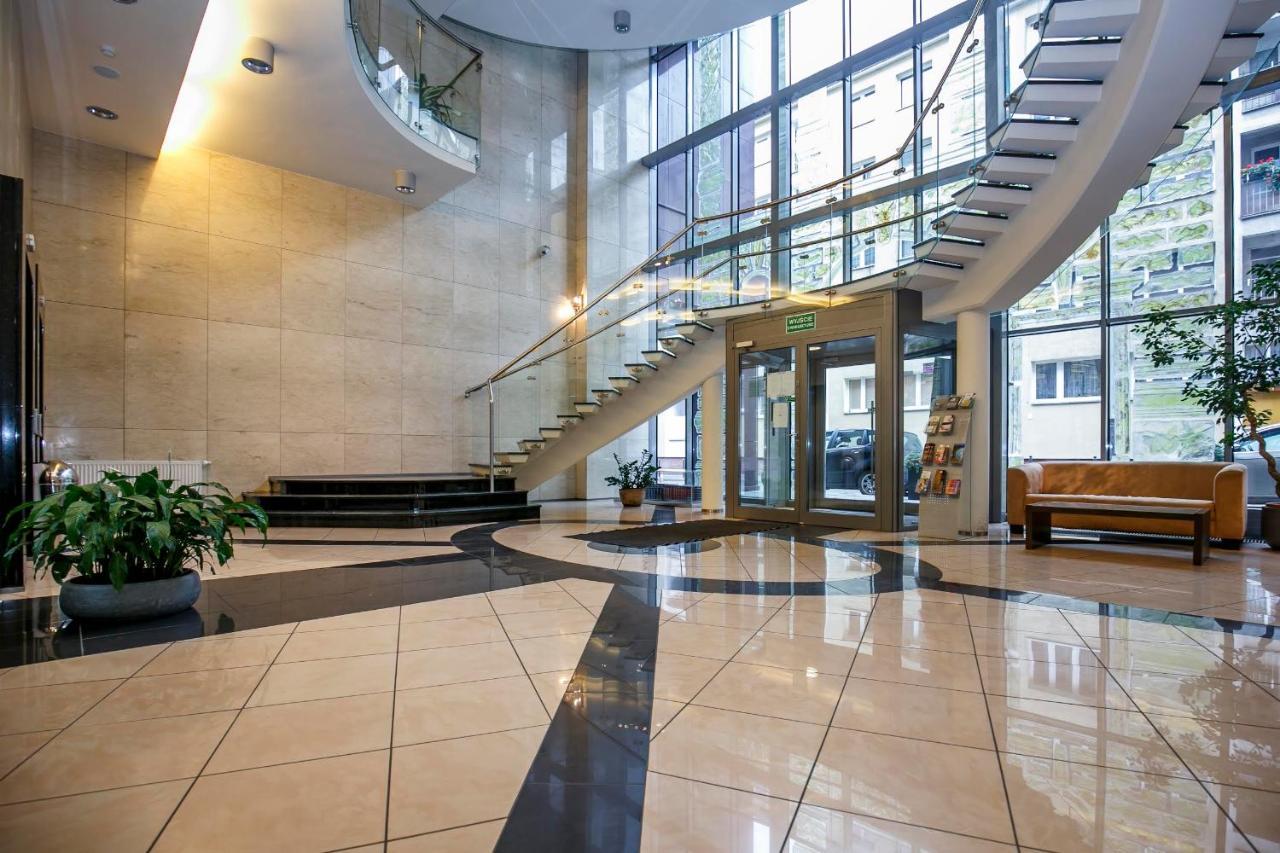Apartament Centrum Krawiecka 2 Vratislav Exteriér fotografie