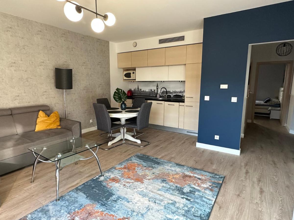 Apartament Centrum Krawiecka 2 Vratislav Exteriér fotografie